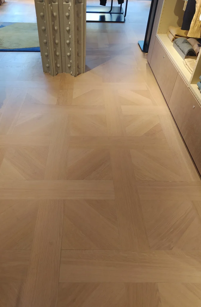parquet versailles clair